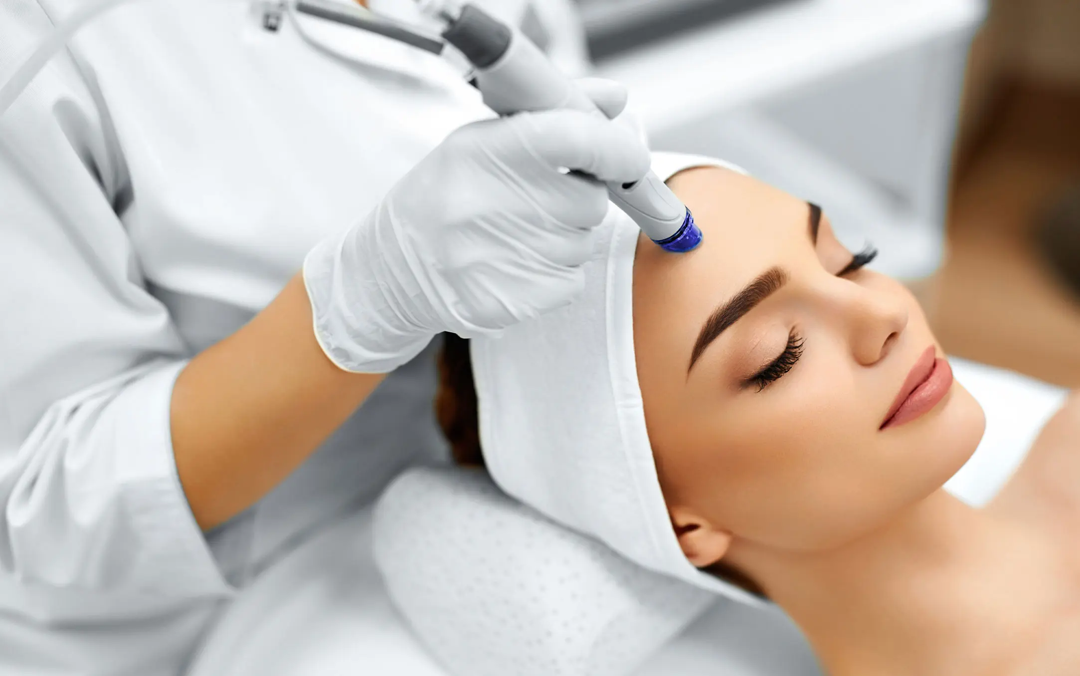 What Is Collagen Lift Therapy and How Can It Help Ageing, Loose Skin Smethwick?